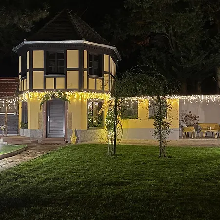 Hébergement de vacances Le Parc Du Séquoia&spa Proche Colmar Et Riquewihr *
